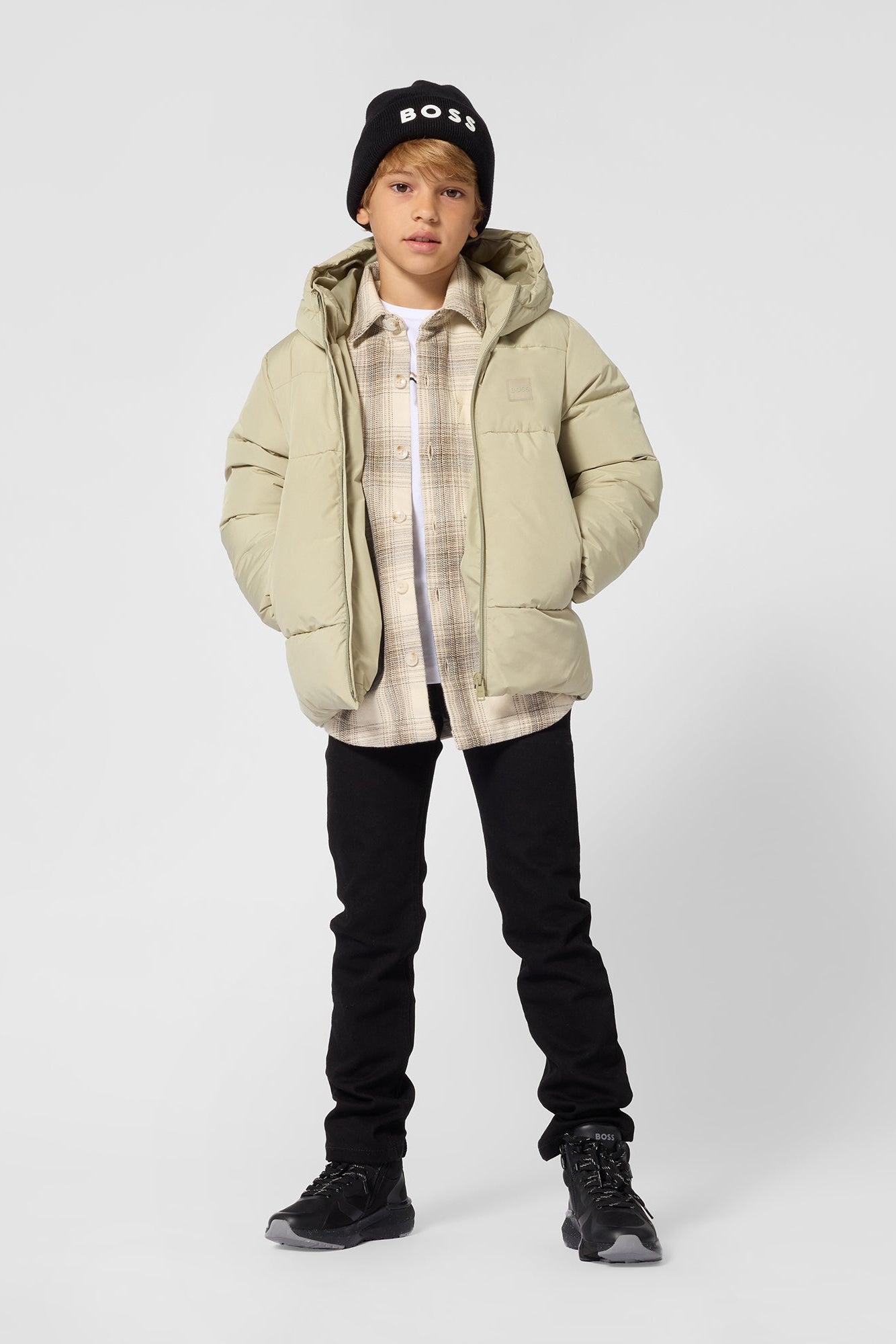 Hugo Boss Boys Hooded Puffer Jacket with Elasticated Cuffs_ J53437